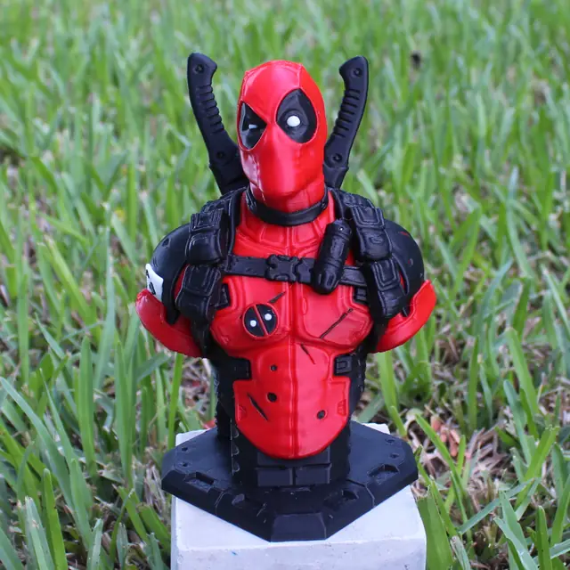 Busto Deadpool - apoyo 5
