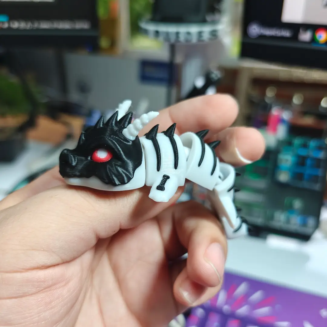 Dragon Esqueletico Articulable - apoyo 2